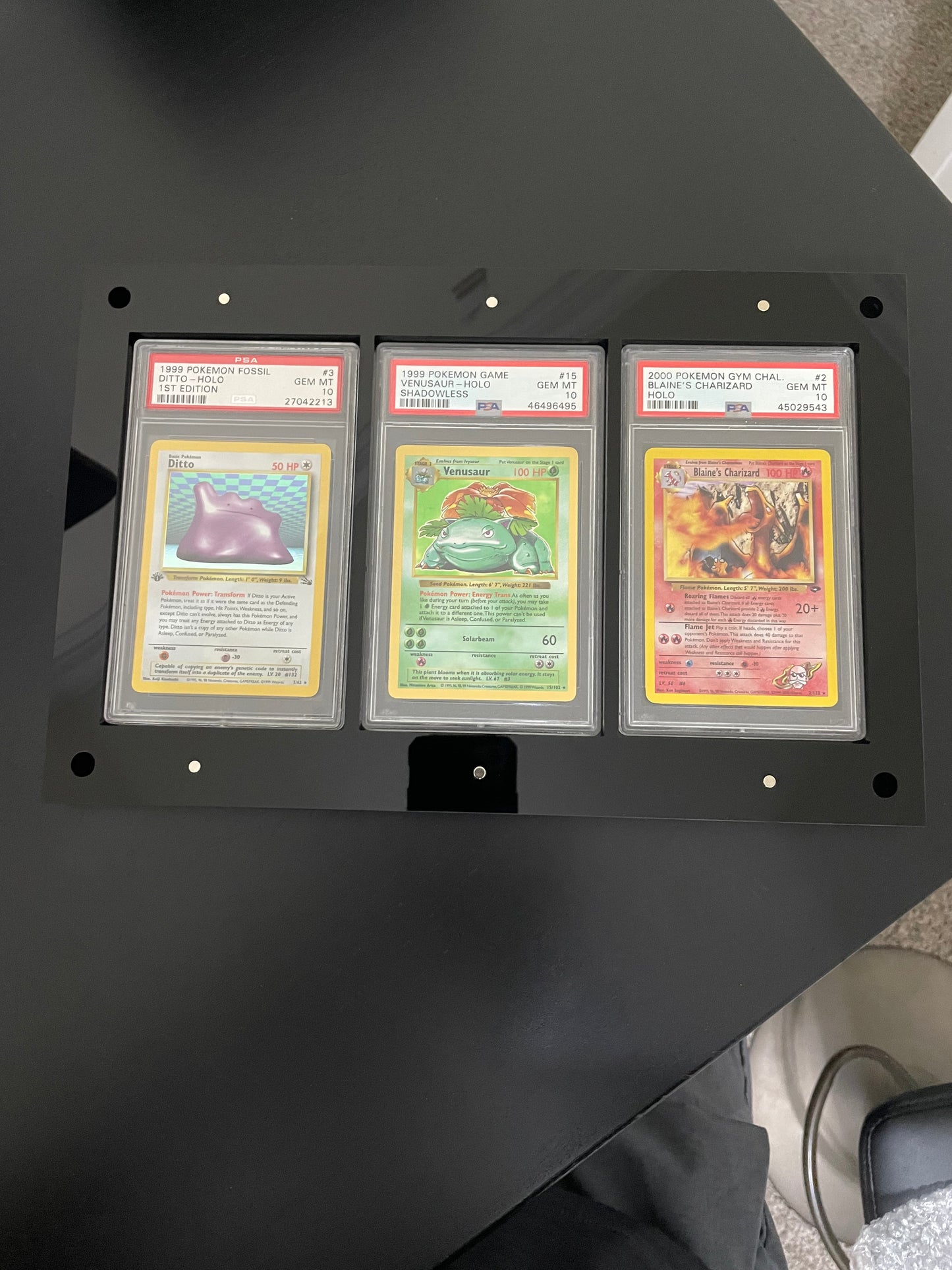 3 Slot Card PSA Wall Mount